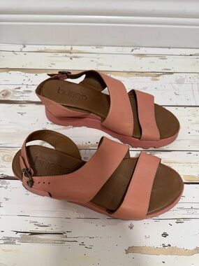 Bueno Coral Pink Leather Platform Sandals